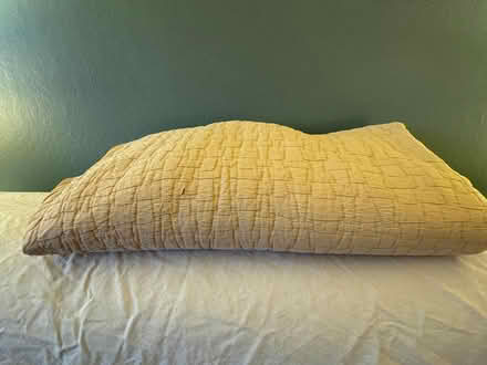 Photo of free Heavy soft cotton bedspread (Lake Merritt Oakland CA) #1