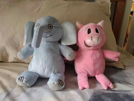 Photo of free Piggie and Gerald Stuffies (near Shaws in Groton) #1