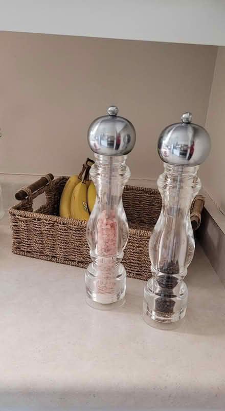 Photo of free Salt & Pepper Grinders (657B Pinerow Cres waterloo) #1