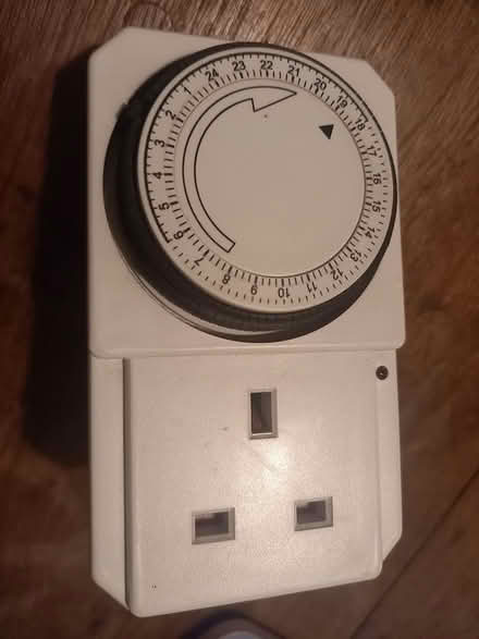 Photo of free Plug In 24 Hour Timer Switch (Leith Links EH6) #1