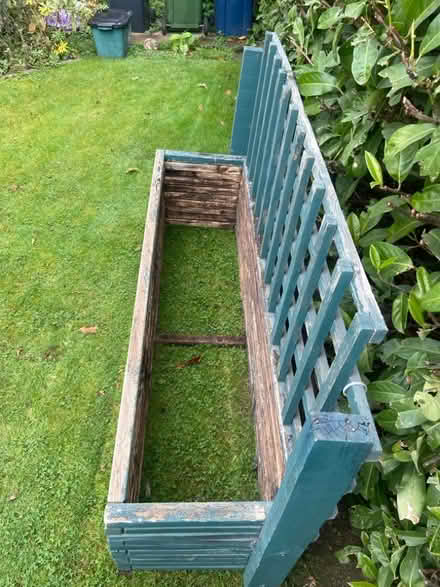 Photo of free Raised bed with trellis (Amersham Common HP7) #2