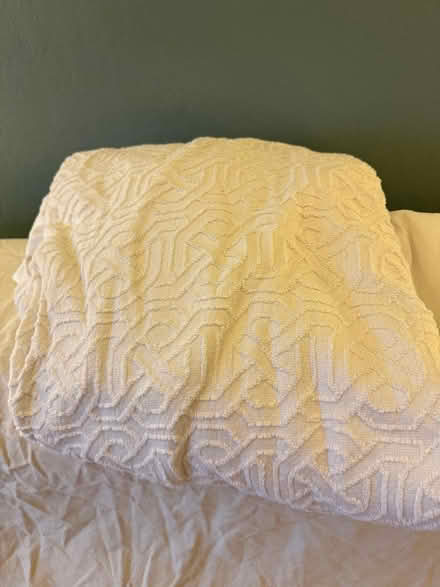 Photo of free White mattress cover (Lake Merritt Oakland CA) #1