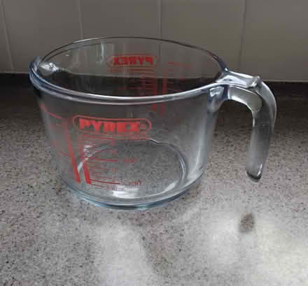 Photo of free PYREX measuring jug (Eastcote HA4) #1