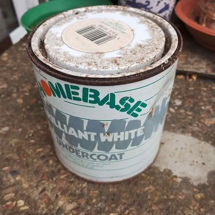 Photo of free White Undercoat Paint (Rayleigh SS6) #1