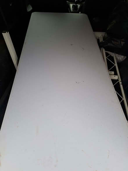 Photo of free Table with folding legs (Gadebridge HP1) #4