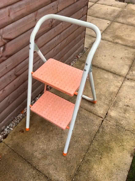 Photo of free Small steps (Alvaston, Derby, DE24) #1