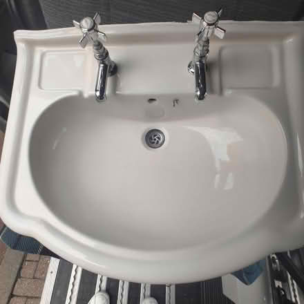 Photo of free Wash hand basin (Musselburgh EH21) #1