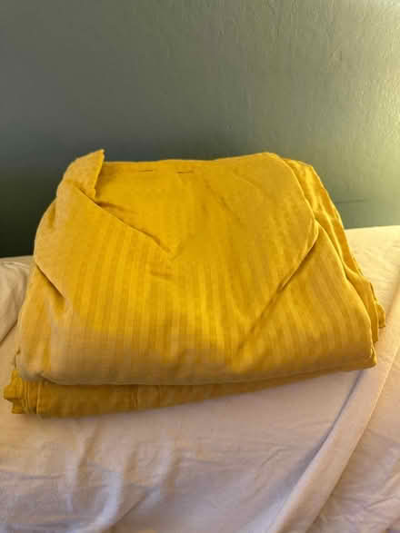 Photo of free Gold cotton bedsheets queen/large (Lake Merritt Oakland CA) #1