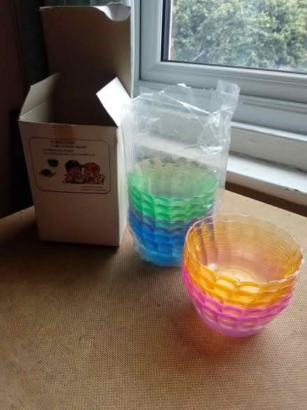 Photo of free 12 jelly cups bright colours (Tonbridge) #1