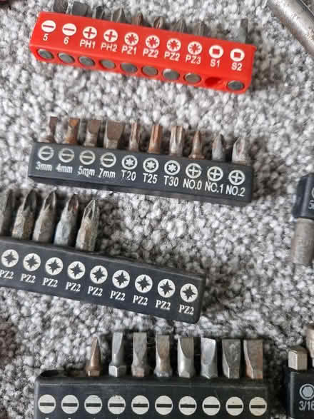 Photo of free Selection of screwdriver bits (West End LA3) #3