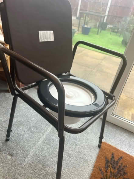 Photo of free Commode (Alvaston, Derby, DE24) #1