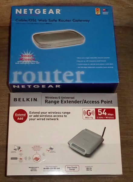 Photo of free Router & Range extender (West Bridgford NG2) #1