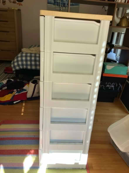 Photo of free 2 sets of plastic drawers (Presidio) #2