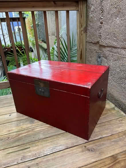 Photo of free Antique Red Wooden Trunk (Windsor Terrace: 17 St & 10 Av) #1