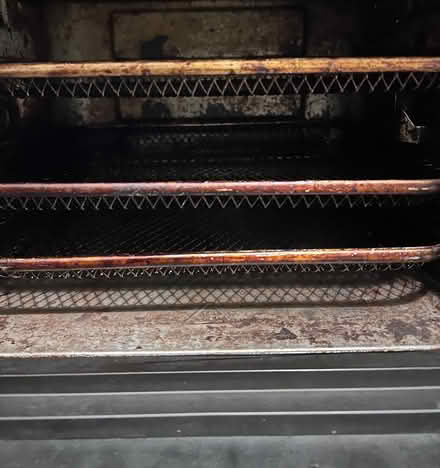 Photo of free Breville air fryer oven (Slade green erith kent DA8) #3