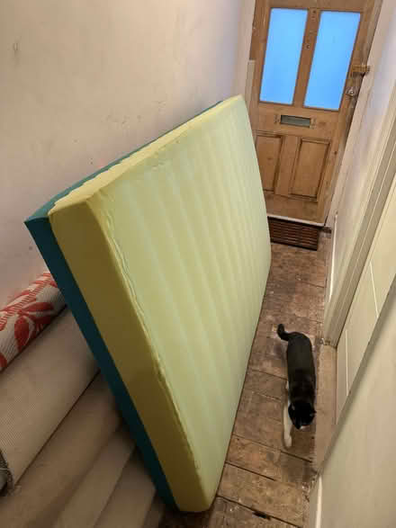 Photo of free 4ft double casper foam mattress (Se6 2ha) #1
