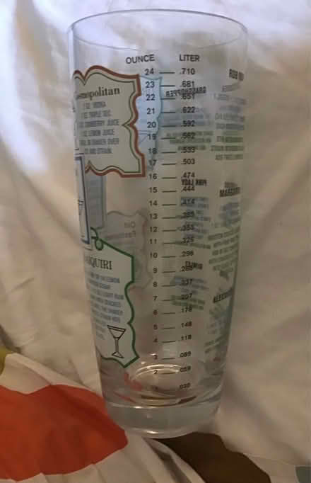 Photo of free 24oz cocktail mixer glass (langdon hills) #1