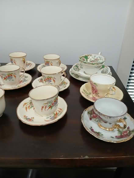 Photo of free Box of English china (capel sound) #2