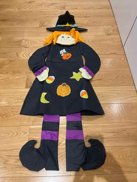 Photo of free Halloween Decoration (Limehouse E14) #1