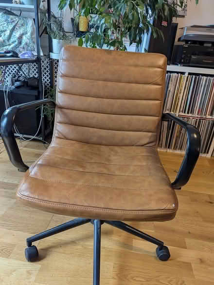 Photo of free Office chair (Stoke Newington/ Hackney) #2
