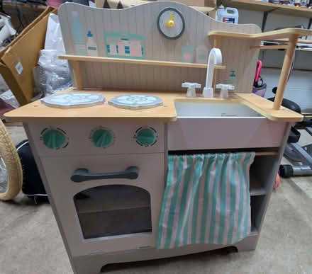 Photo of free Play Kitchen (West Hallam DE7) #1