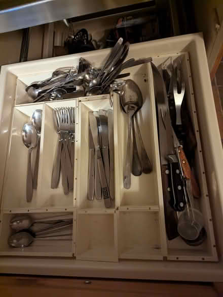 Photo of free Cutlery and cooking tools (St Albans AL1) #2