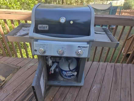 Photo of free Weber Gas Grill (Mableton) #1