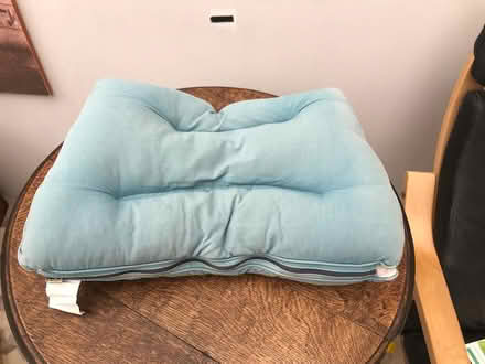 Photo of free Support Pillow (E12) #3