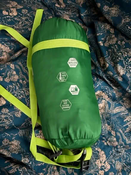 Photo of free Summer weight green sleeping bag (Limehouse E1) #1
