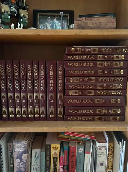Photo of free 1990s Junior Encyclopedia (Diablo West Danville) #1