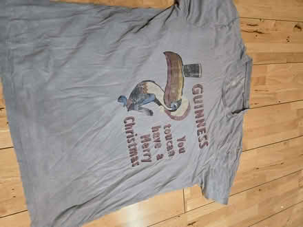 Photo of free christmas present lot 4 - guinness t shirt xl used (Rochester ME1) #1