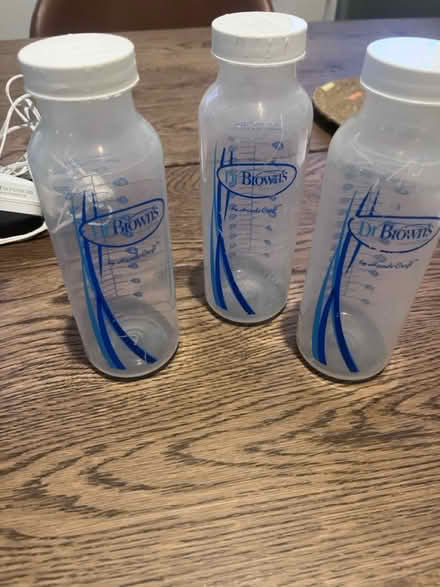 Photo of free Miscellaneous Baby/Postpartum Items (Strawberry Mansion) #4