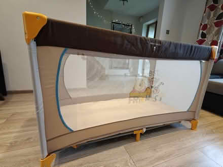 Photo of free Travel cot (Bennetts End HP3) #4
