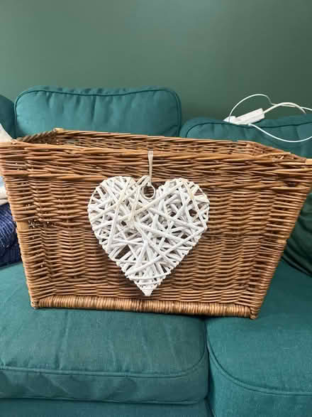 Photo of free Large wicker basket (RG2 Shinfield) #1