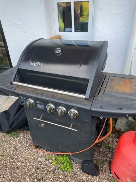 Photo of free Gas bbq (Staveley LA8) #2