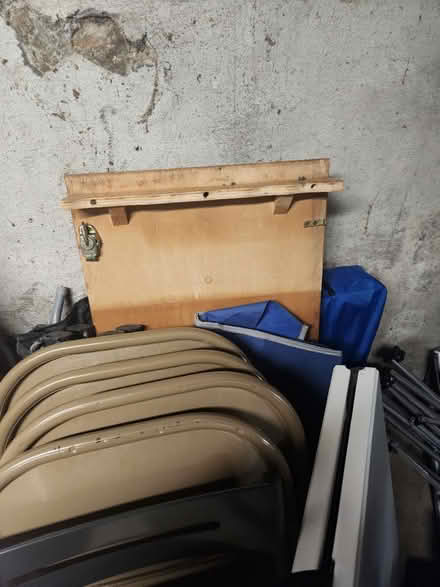 Photo of free Dining Room Table (East side) #3