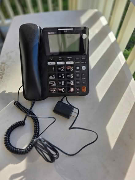 Photo of free Wired answering machine phone (Central District/Madrona) #1