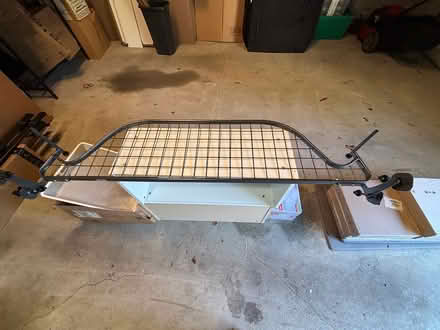 Photo of free Dog partition for SUV (Parole) #1