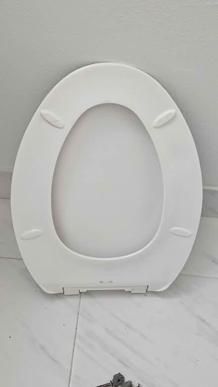 Photo of free Kohler Elongated Platic Toilet Seat (Wedgwood) #3