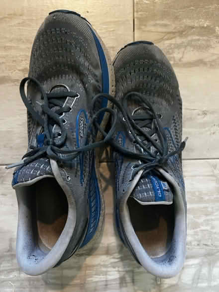 Photo of free Men’s running shoes (Nob Hill) #1