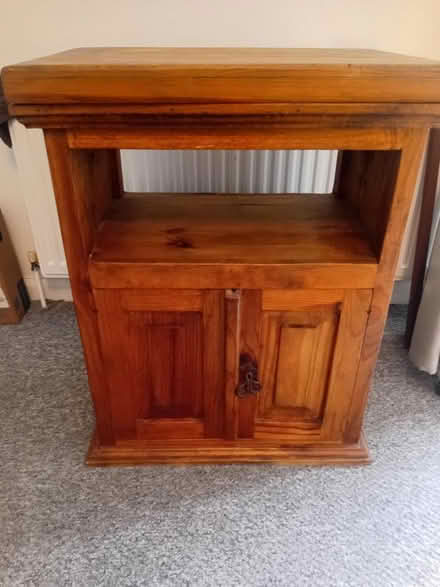 Photo of free TV stand and cabinet (Leigh-on-Sea SS9) #2