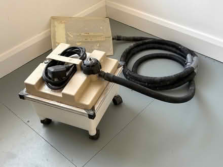 Photo of free Wallpaper stripper (Dufton CA16) #1