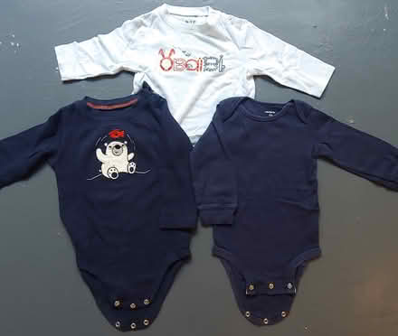 Photo of free Onesies & Shirt (Sunnyvale 94087) #1