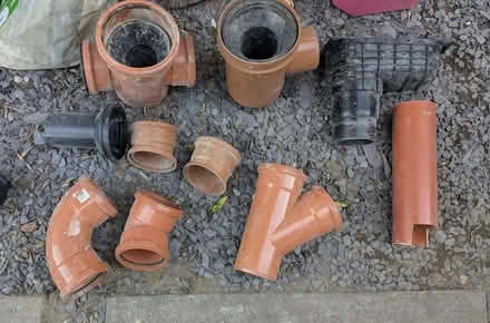 Photo of free 110mm drainage parts (Earlsfield SW17) #1