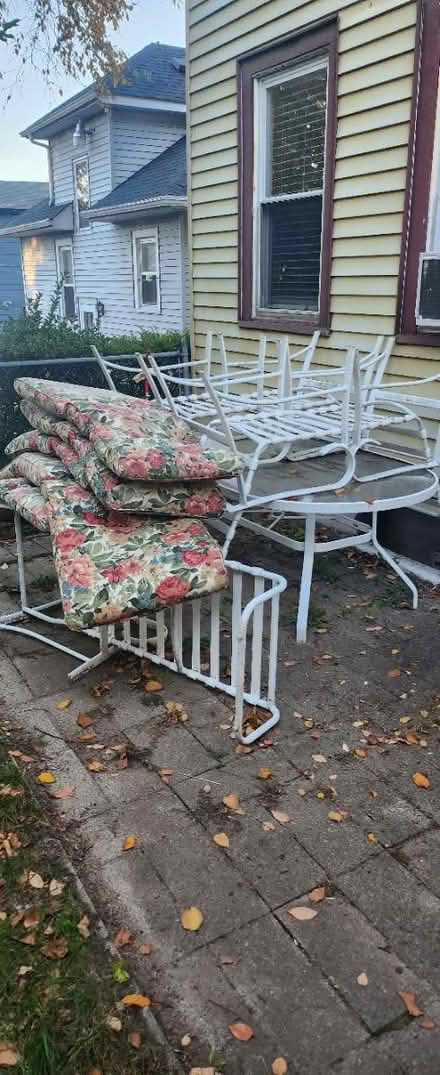 Photo of free Patio Table set and Chaise lounge (Fair Lawn, NJ) #1