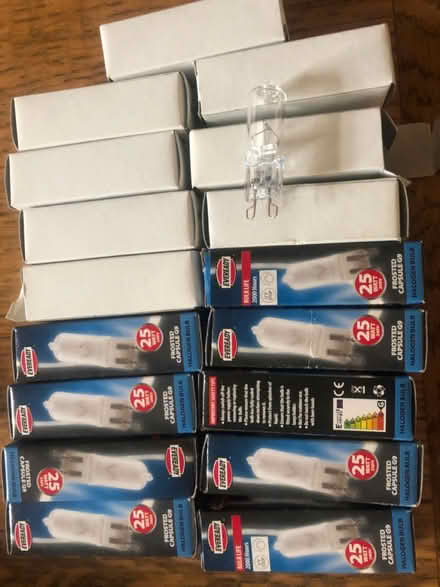 Photo of free 17 G9 25w 240v halogen bulbs (Holcombe BA3) #1