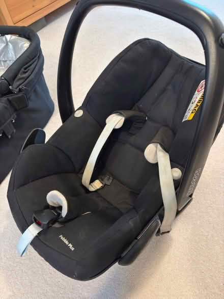 Photo of free Baby buggy, bassinet, car seat (Aylesbury HP19) #3