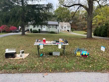 Photo of free Freebies are Outside (Town of Newburgh) #1