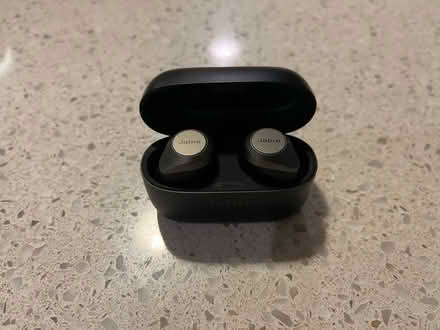 Photo of free Jabra noise cancelling earphones (Glen Eira) #1