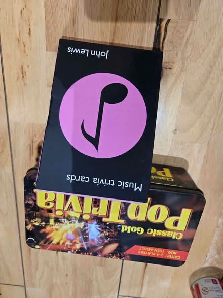 Photo of free christmas pressie lot 17 pop trivia card games (Rochester ME1) #1